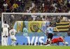 Tin bóng đá 3/12: ĐT Uruguay dừng bước mặc dù đã đánh bại Ghana